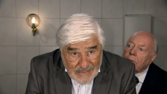 Still from Altersglühen - Speeddating für Senioren