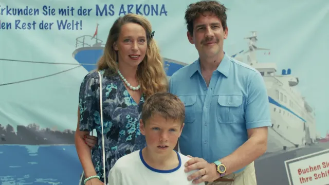 Still from Auf hoher See – Von Pauschal bis Superluxus