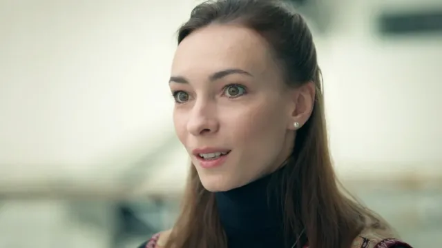 Still aus Hinter dem Vorhang – Das Bolschoi, die Kunst und der Krieg